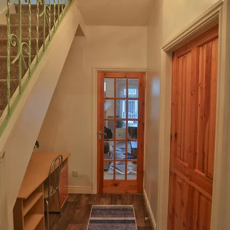 Devon St - Cozy Home, Free Easy Parking! Kingston upon Hull Exterior photo